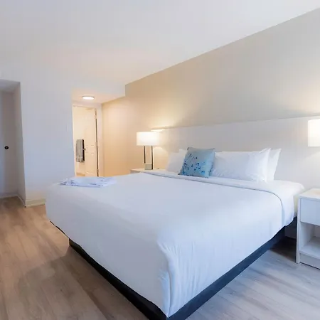 Les 4* Ottawa