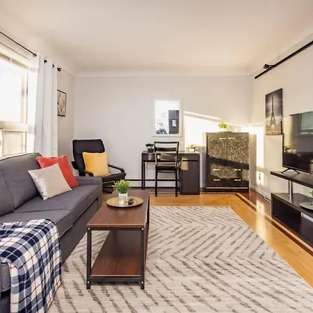 Apartment Cozy 2br King Bed Apt Close To The Center Ottawa