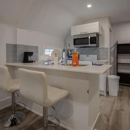 3 Minutes From Downtown - Free Parking 4* Ottawa