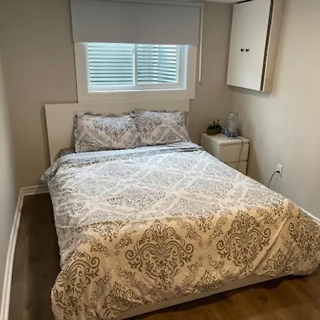 Cozy Room,2 *