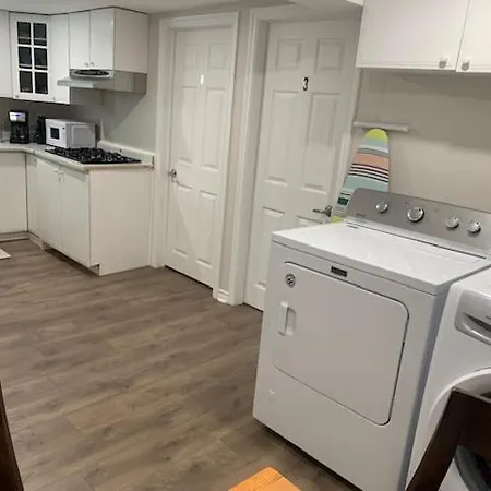Homestay Cozy Room,2 Ottawa