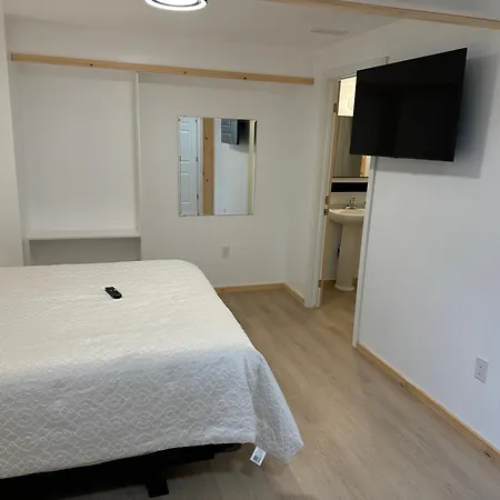 2 Bedrooms, 2 Bathrooms, 1 Living Brand New Apartment Ottawa
