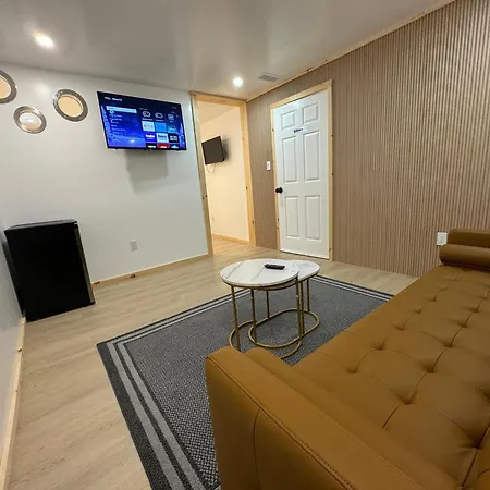 2 Bedrooms, 2 Bathrooms, 1 Living Brand New Ottawa