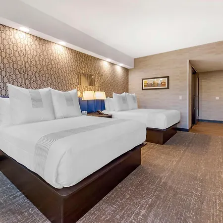 Hotel Glo Western Kanata West