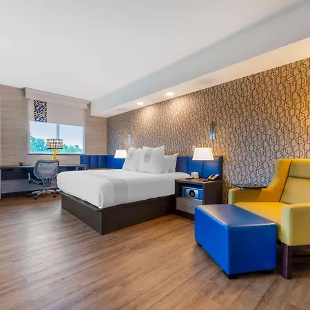 Glo Western Kanata West 3* Ottawa