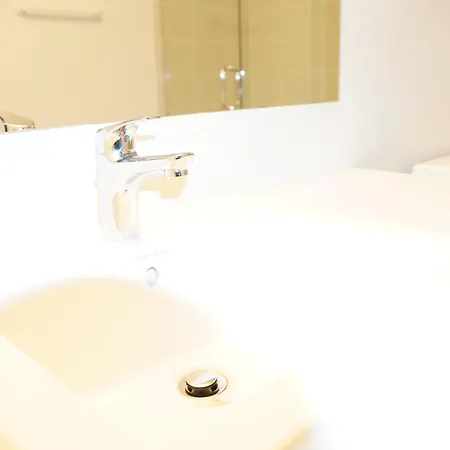 Beautiful With Private Bathroom