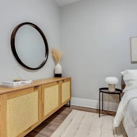 Modern Comfort - 3 Bedroom With Parking - Downtown * Ottawa