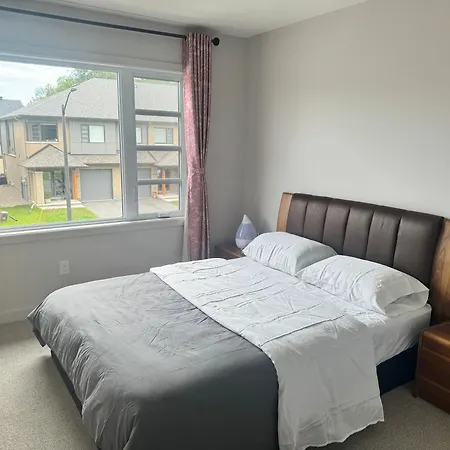 Cozy House 4* Ottawa