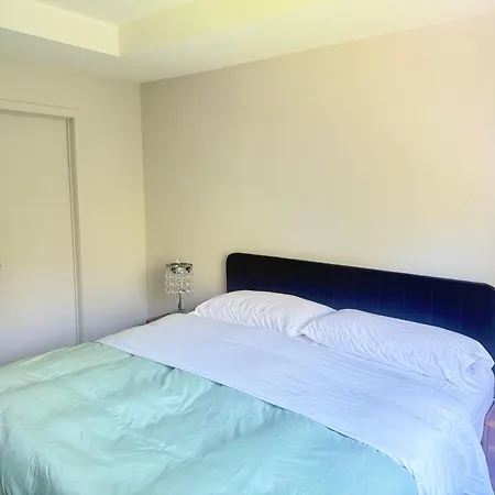 Cozy House Bed & Breakfast Ottawa