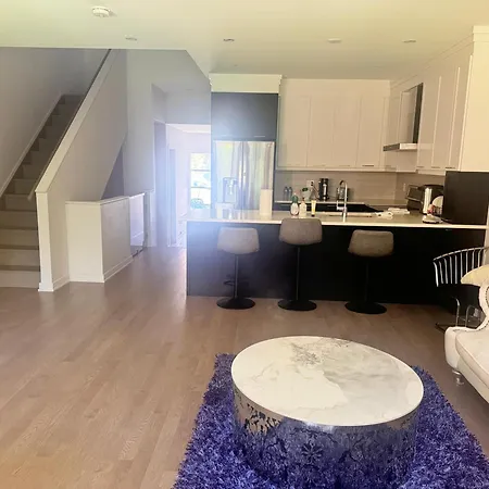 Bed & Breakfast Cozy House 4*