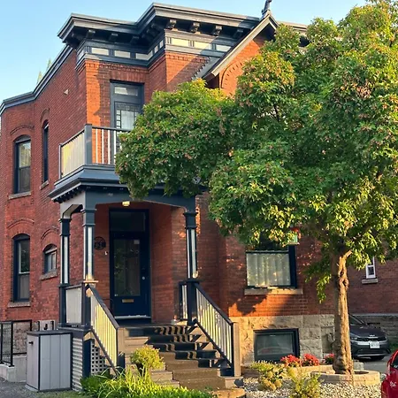 The Century House Bed & Breakfast 3*