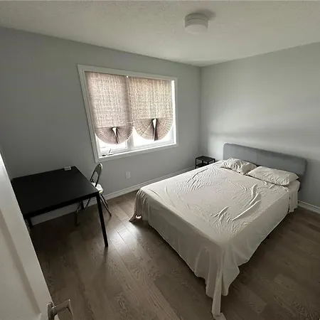 723 Perseus Ave, Nepean Ontario Holiday home