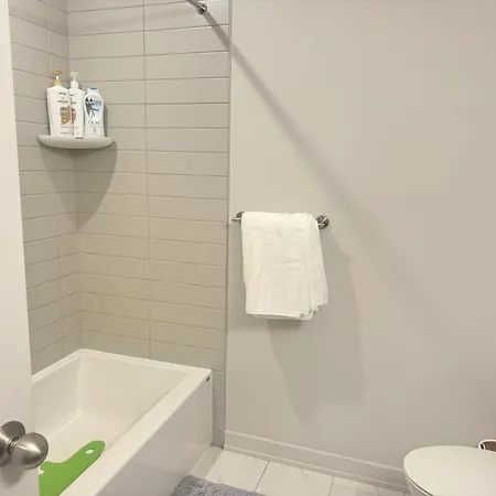 Cozy House Bed & Breakfast 4*