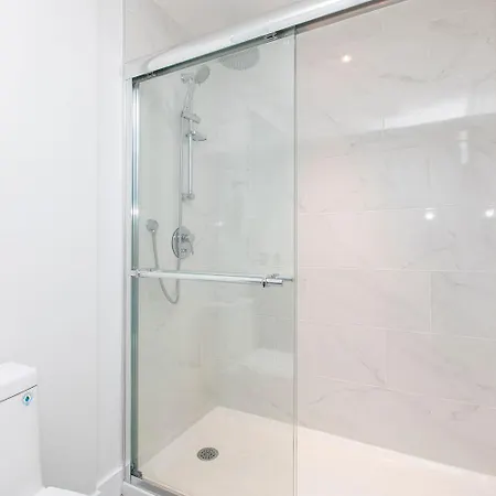 Westview Luxury 4*