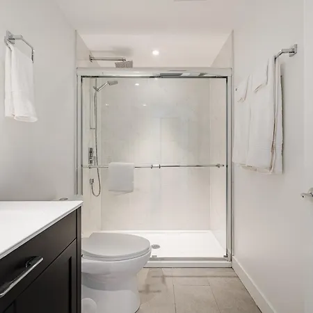 Westview Luxury 4* Ottawa