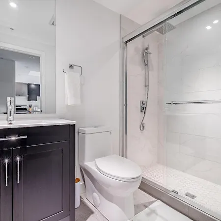 Westview Luxury Aparthotel