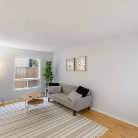 Apartment Cute & Comfy 1-bedroom *