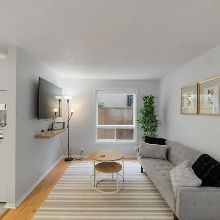 Apartment Cute & Comfy 1-bedroom *