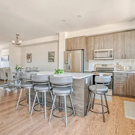 Holiday home Tranquil Enclave Ottawa