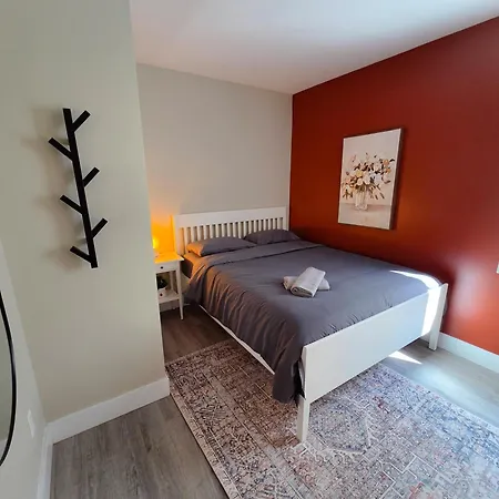 Sandy Hill Downtown Aparthotel