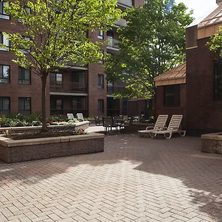 Les 4* Ottawa