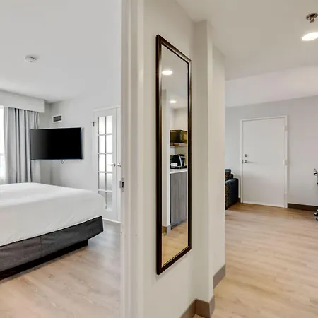 Hotel & Kanata By Ihg 4*