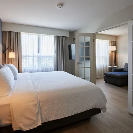 & Kanata By Ihg Hotel Ottawa