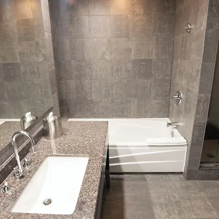 Brookstreet - West - Kanata 4*