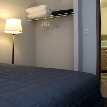 Residence & Conference Centre - Ottawa West