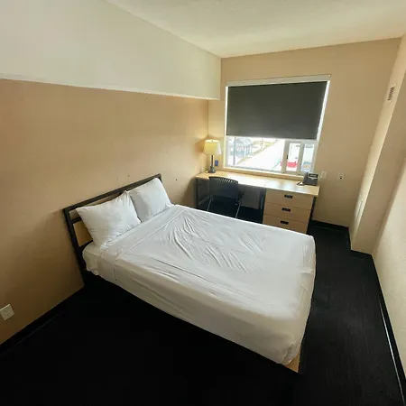 Aparthotel Residence & Conference Centre - Ottawa West 3*
