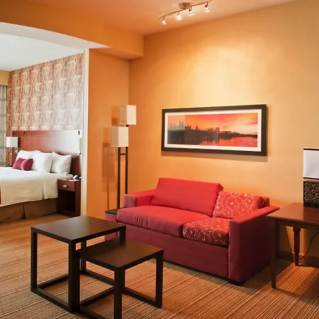 Courtyard By Marriott East 3*