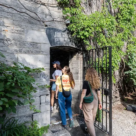 Hostel Saintlo Ottawa Jail Hostel Ottawa