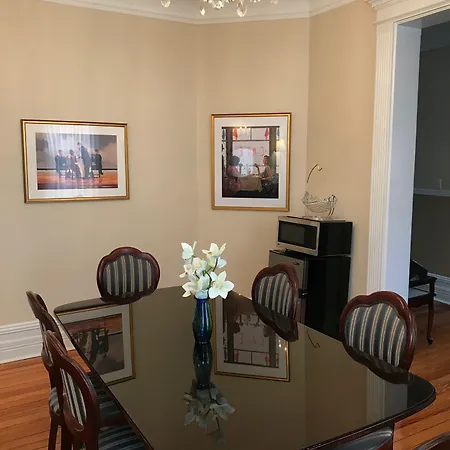 The Century House 3*