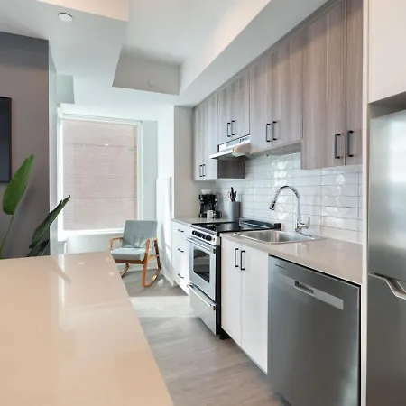 The Lennox Pet Friently 2 Bedroom In 613 Holiday home Ottawa