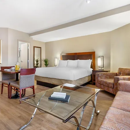 Western Centre Hotel 3*