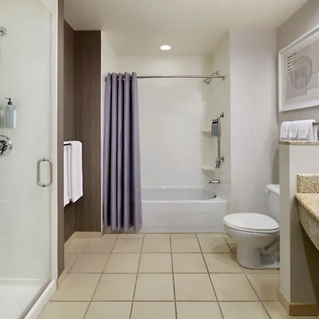 Courtyard By Marriott East 3*