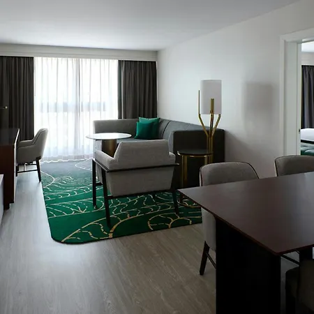 Marriott Hotel 4*