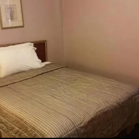 A Voyageur's 3*