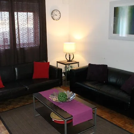Adib - 2448 Carling Ave, Unit 104 *