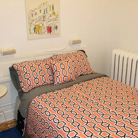 Adib - 362 Friel St, Unit 3 Apartment