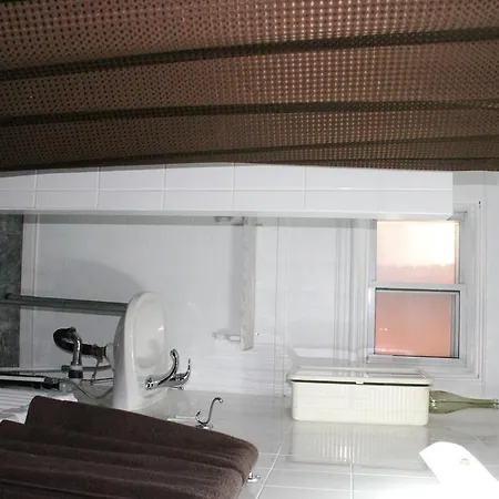 Adib - 362 Friel St, Unit 3