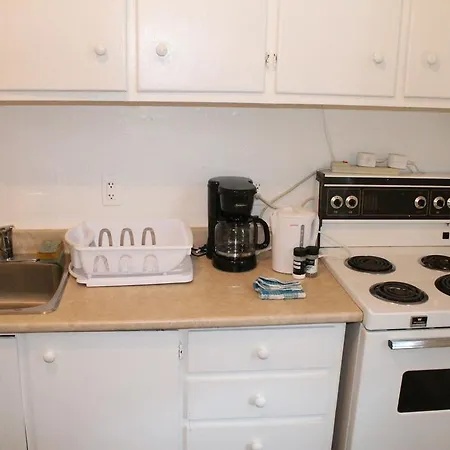 Adib - 362 Friel St, Unit 3 Apartment *