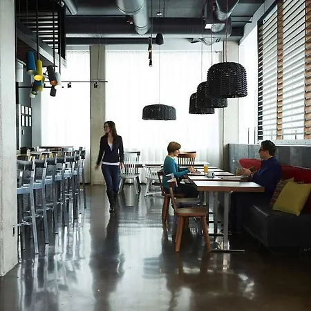 Hotel Alt Downtown 3*