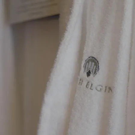 Lord Elgin 4*