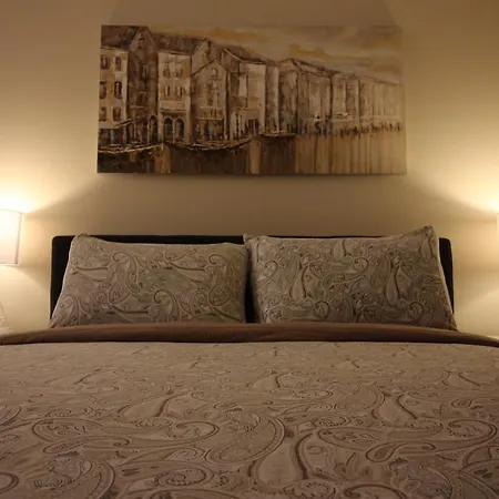 Park Avenue Suites Apartment Ottawa