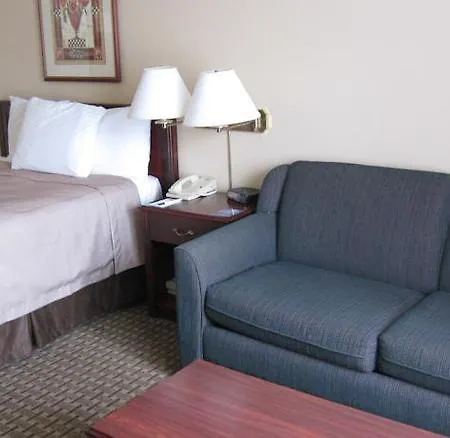 Travelodge By Wyndham West