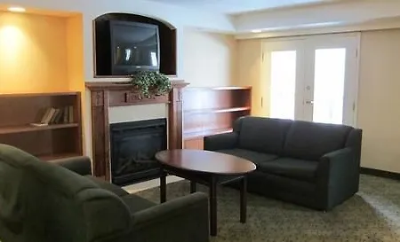 Travelodge By Wyndham West Hotel 3*