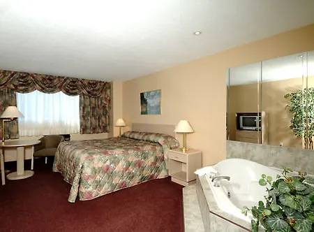 Adam's Airport Motel
