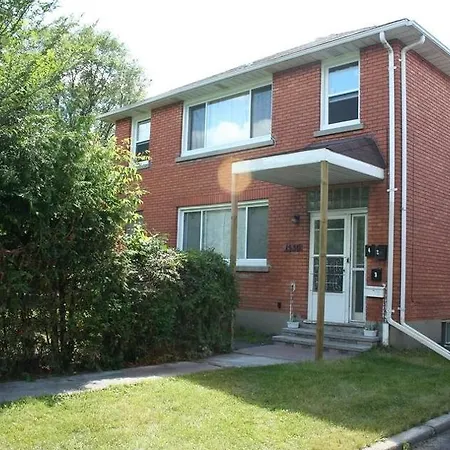 Apartment Adib - 1530 Gilles St, Unit 3 *