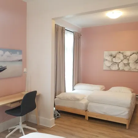 Downtown Aparthotel 3*